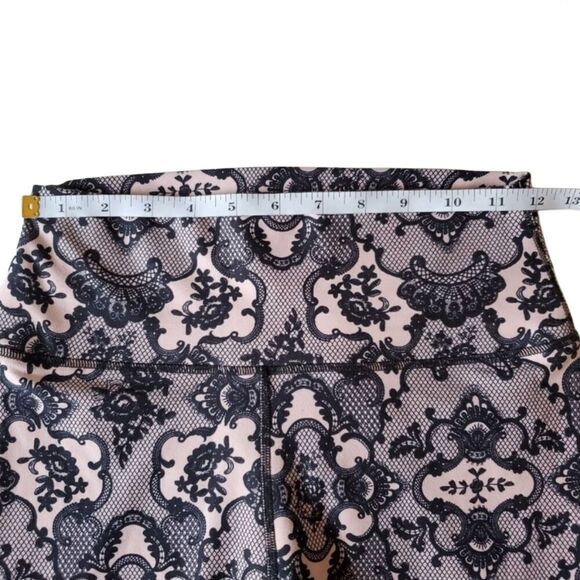 FABLETICS High-Waisted Lace Powerhold 7/8 Leggings Pink Black XS - Picture 11 of 15